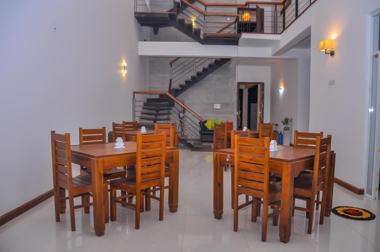 Amuththa Resort Anuradhapura Esterno foto